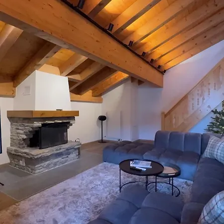 Daphne Heights By Luxury Apartment
