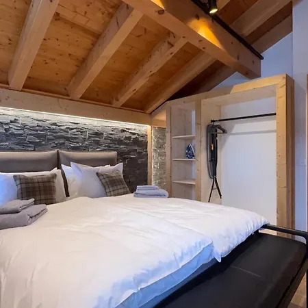 Daphne Heights By Luxury *