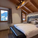 Daphne Heights By Luxury