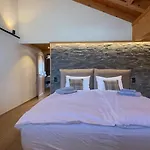 Daphne Heights By Luxury דירה
