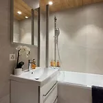 דירה Daphne Heights By Luxury וילארס-סור-אולון
